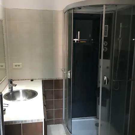 Sous Les Etoiles, Centre Historique, Ajaccio Apartment *
