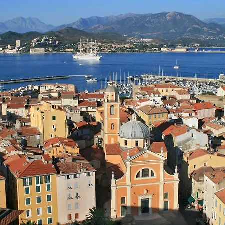 Sous Les étoiles, Centre Historique, Ajaccio Appartement